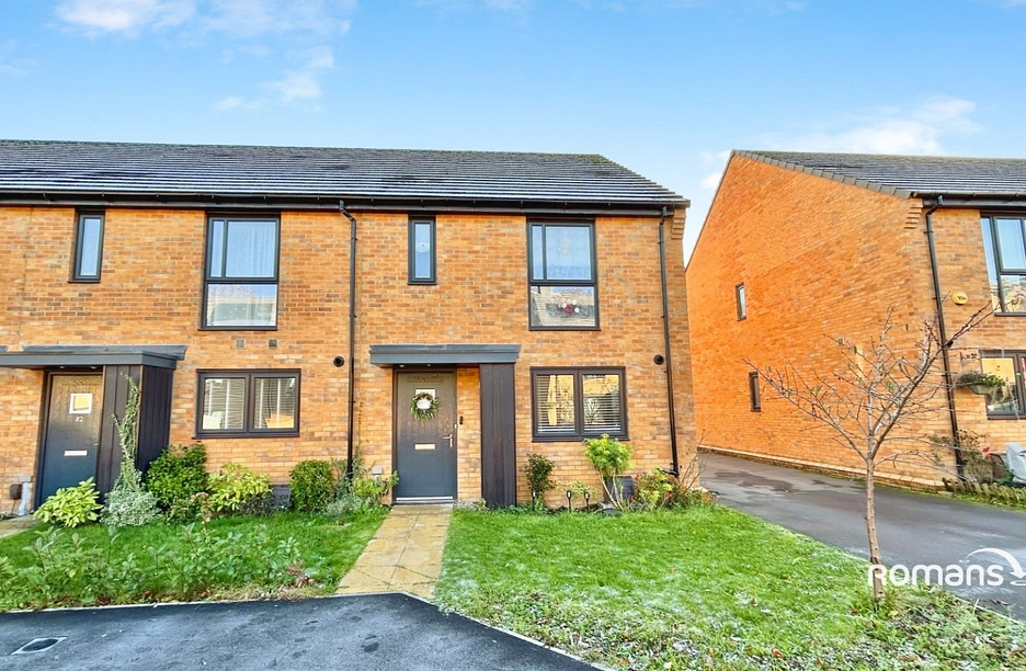 3 bedroom house for sale - Divot Way, Basingstoke, Hampshire, RG24 - Property View 1