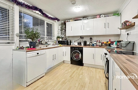 3 bedroom house for sale - Cheviot Close, Basingstoke, RG22 - Property View 3