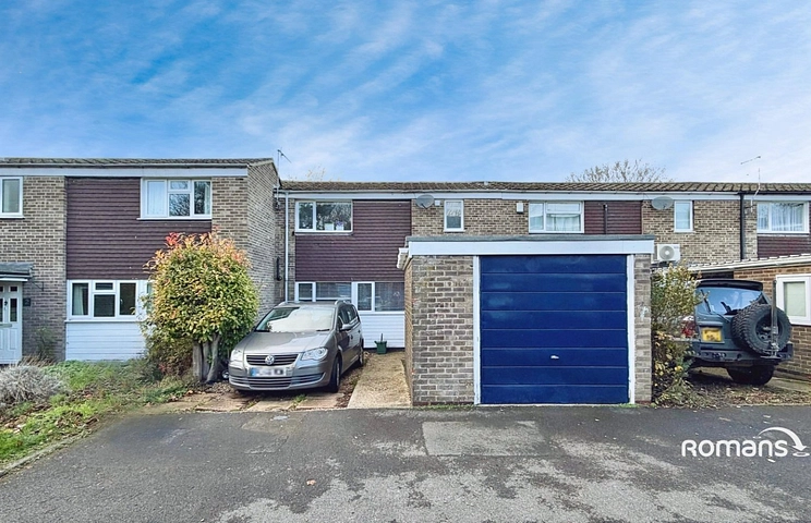 3 bedroom house for sale - Cheviot Close, Basingstoke, RG22