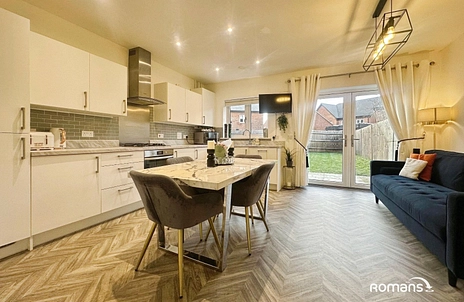 3 bedroom house for sale - Linseed Way, Basingstoke, Hampshire, RG23 - Property View 3