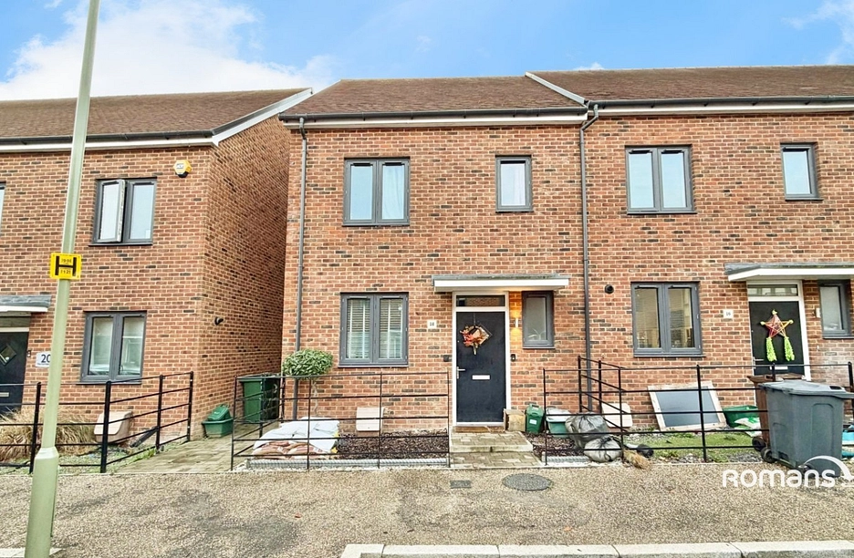 2 bedroom house for sale - The Carriage Drive, Basingstoke, Hampshire, RG24 - Property View 1