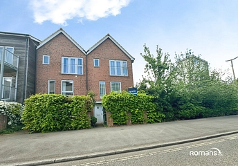 4 bedroom house for sale - Banbury Way, Basingstoke, Hampshire, RG24 - Property View 1