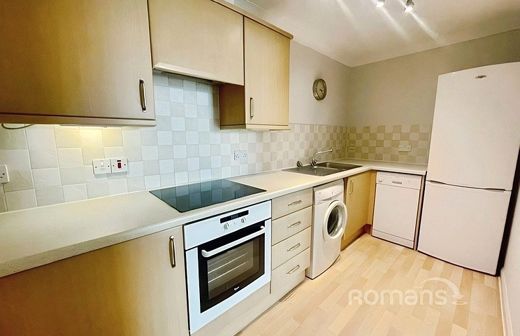 2 bedroom apartment to rent - Crown Heights, Alencon Link, Basingstoke, RG21