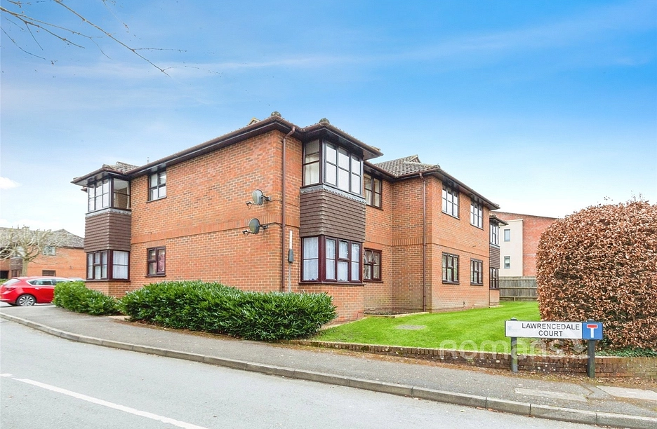 2 bedroom apartment to rent - Lawrence Dale Court, Basingstoke, RG21 - Property View 1