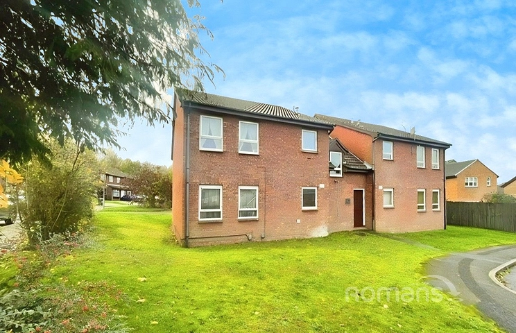 apartment to rent - Ketelbey Rise, Basingstoke, RG22