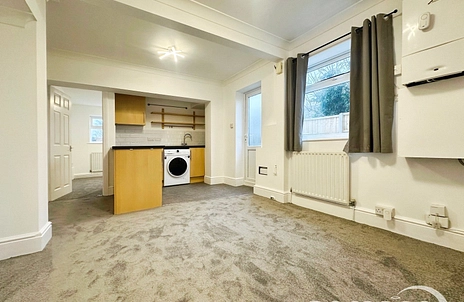 1 bedroom apartment to rent - Worting Road, Basingstoke, Hampshire, RG21 - Property View 2