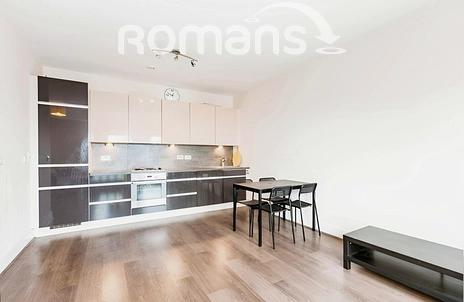 2 bedroom apartment to rent - Skyline Plaza, Alencon Link, Basingstoke, RG21 - Property View 2