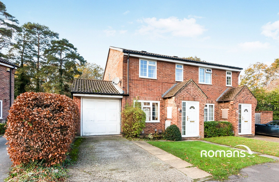 3 bedroom house to rent - Mulberry Way, Chineham, Basingstoke, RG24 - Property View 1