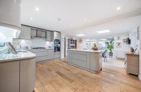 3 bedroom house for sale - Southwold, Bracknell, Berkshire, RG12 - Property View 2