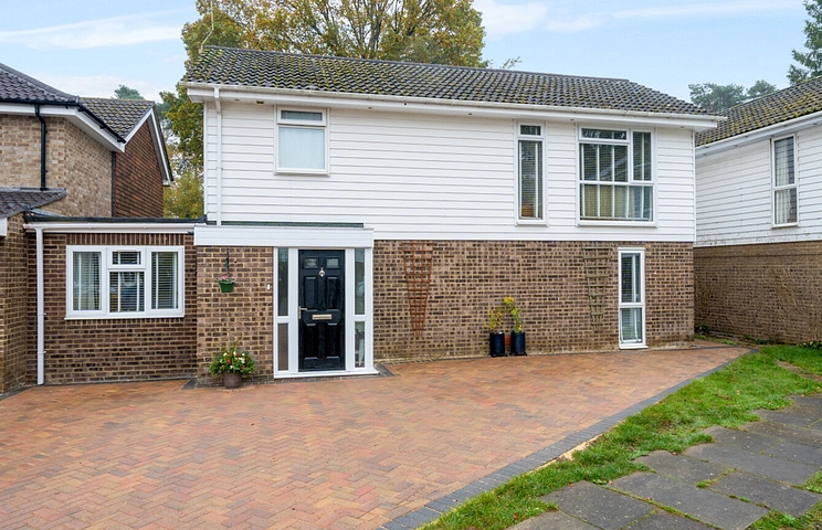 3 bedroom house for sale - Southwold, Bracknell, Berkshire, RG12