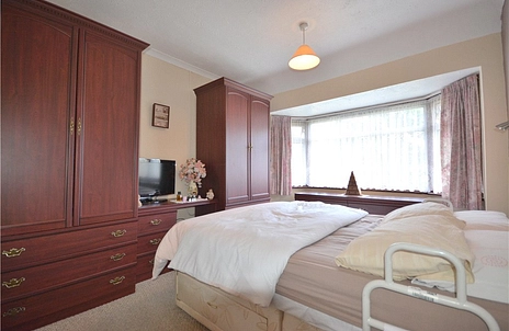 3 bedroom house for sale - Bay Road, Bracknell, Berkshire, RG12 - Property View 2