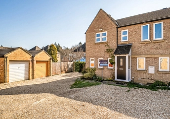 3 bedroom house for sale - Sykes Cottages, Mallowdale Road, Bracknell, Berkshire, RG12 - Property View 1