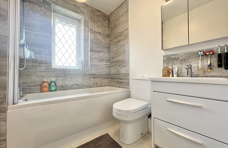 2 bedroom house for sale - Statham Court, Bracknell, Berkshire, RG42 - Property View 3