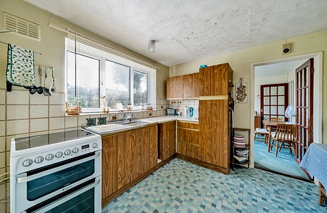 3 bedroom house for sale - Saffron Road, Bracknell, Berkshire, RG12 - Property View 3