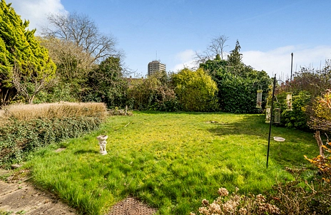 3 bedroom house for sale - Saffron Road, Bracknell, Berkshire, RG12 - Property View 2