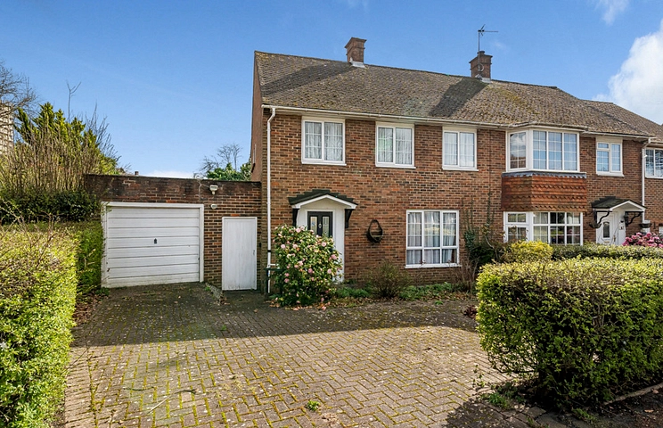 3 bedroom house for sale - Saffron Road, Bracknell, Berkshire, RG12