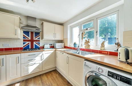 3 bedroom house for sale - Ashbourne, Bracknell, Berkshire, RG12 - Property View 2