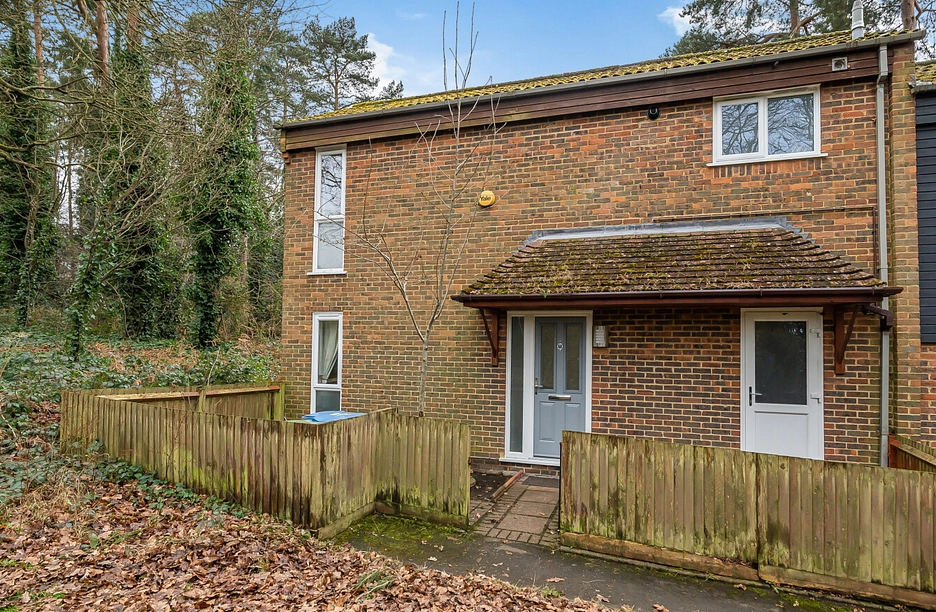 3 bedroom house for sale - Oakengates, Bracknell, Forest, RG12 - Property View 1