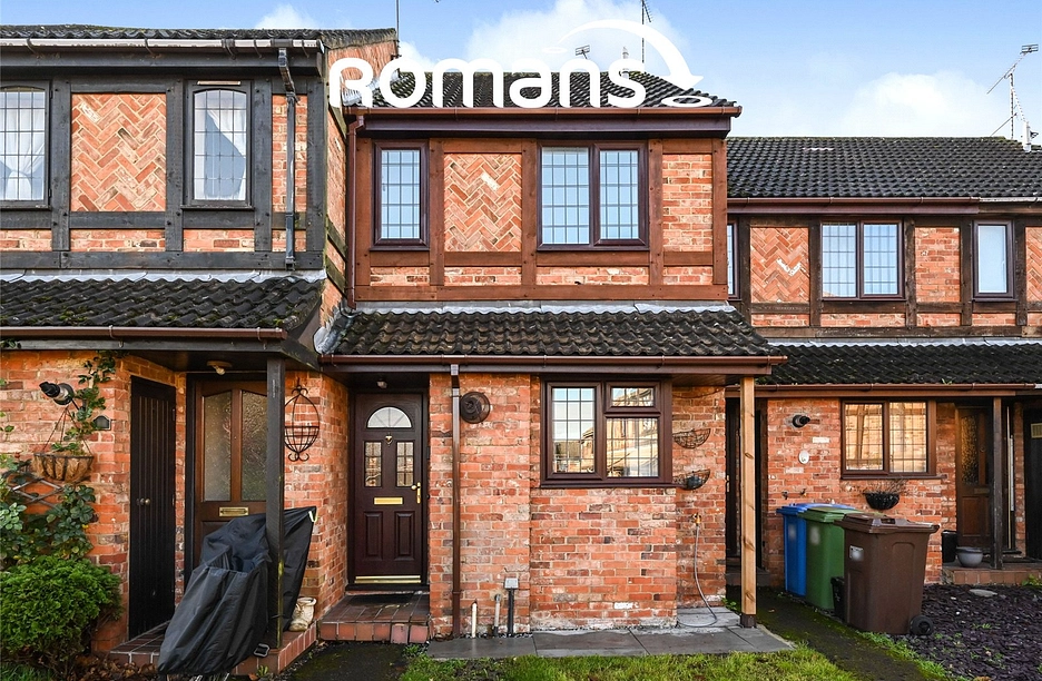 2 bedroom house for sale - Daventry Court, Bracknell, Berkshire, RG42 - Property View 1