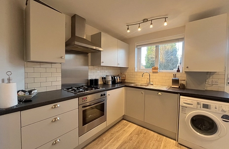 2 bedroom house for sale - Fraser Road, Bracknell, Berkshire, RG42 - Property View 3