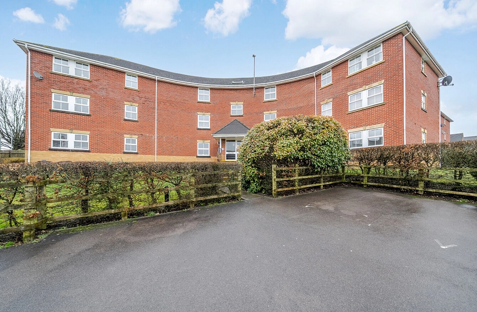 2 bedroom apartment for sale - Turing Drive, Bracknell, Berkshire, RG12 - Property View 1
