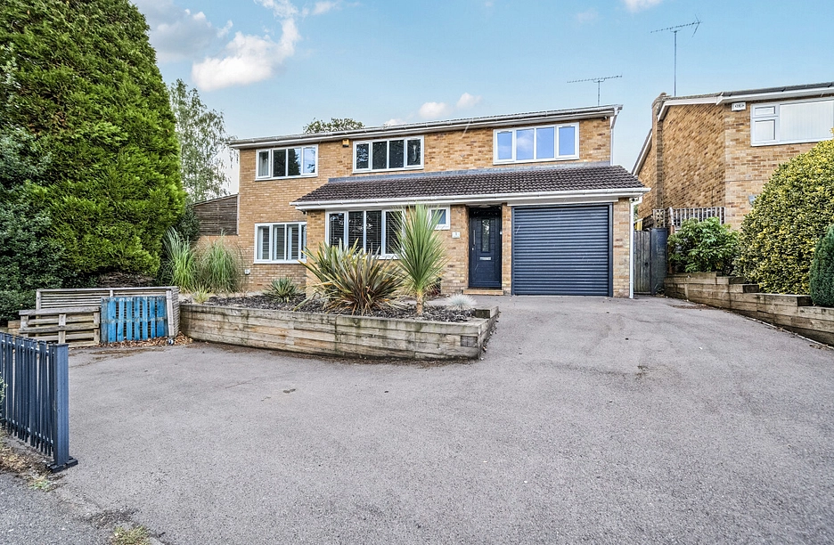 5 bedroom house for sale - Whistley Close, Bracknell, Berkshire, RG12 - Property View 1