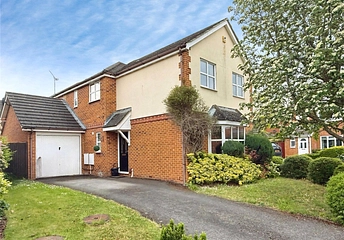 3 bedroom house for sale - Munday Court, Binfield, Bracknell, Berkshire, RG42 - Property View 1