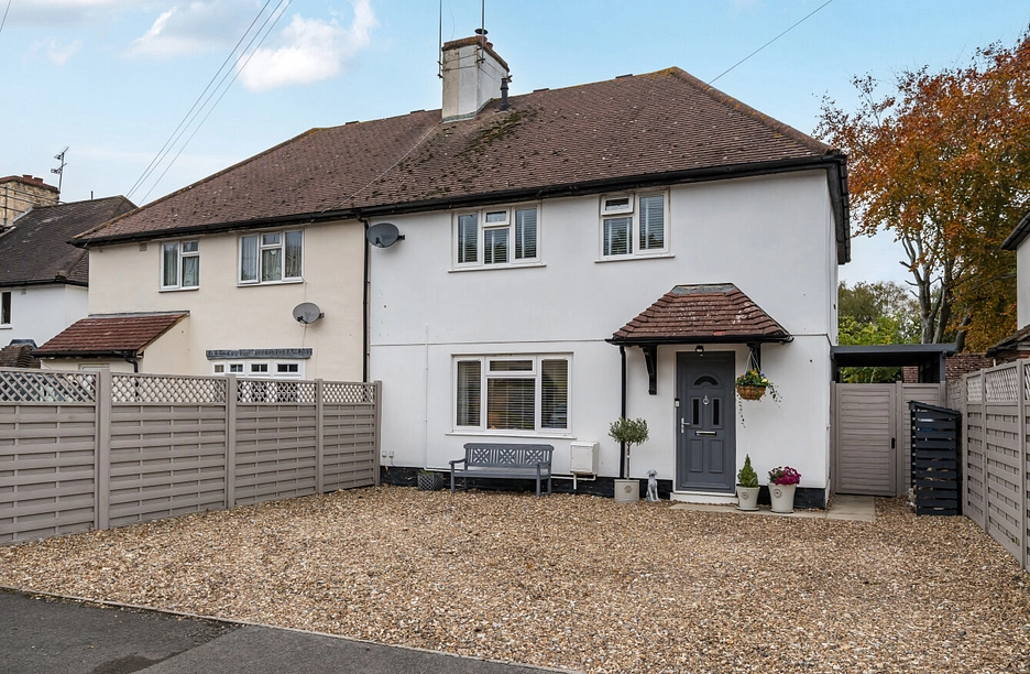4 bedroom house for sale - Osmans Close, Chavey Down, Berkshire, RG42 - Property View 1