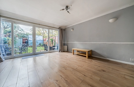 2 bedroom house for sale - Lingwood, Bracknell, Berkshire, RG12 - Property View 2