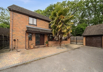 4 bedroom house for sale - Sycamore Rise, Bracknell, Berkshire, RG12 - Property View 1