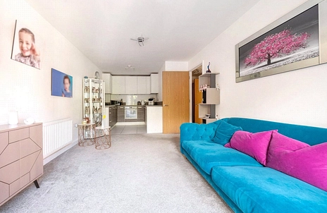 1 bedroom apartment for sale - Cardew Court, Crowthorne Road, Bracknell, Berkshire, RG12 - Property View 3