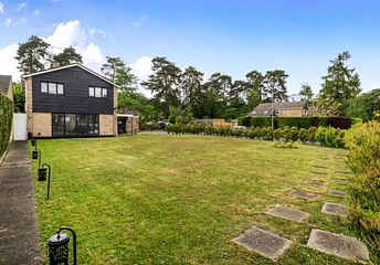 4 bedroom house for sale - Arden Close, Bracknell, Berkshire, RG12 - Property View 1