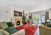 4 bedroom house for sale - London Road, Binfield, Bracknell, Berkshire, RG42 - Property View 2