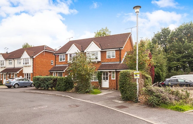 3 bedroom house to rent - Crockford Place, Binfield, Bracknell, RG42