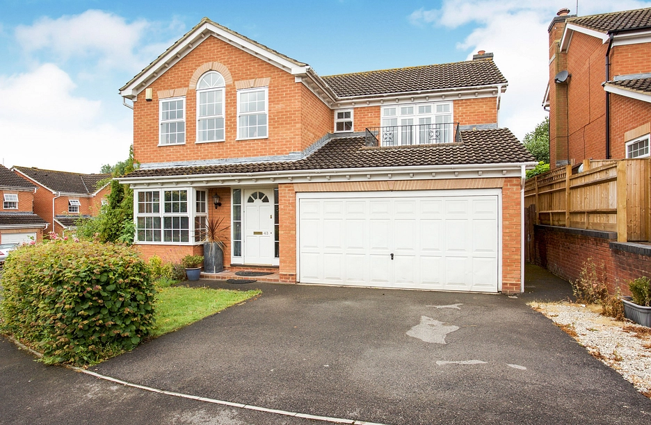 4 bedroom house to rent - Gloucestershire Lea, Warfield, Bracknell, RG42 - Property View 1