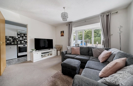 1 bedroom property to rent - Benetfeld Road, Binfield, Bracknell, Berkshire, RG42 - Property View 2