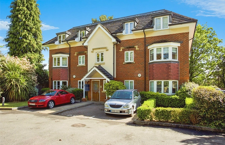 2 bedroom apartment to rent - Marchmont Place, Bracknell, RG12