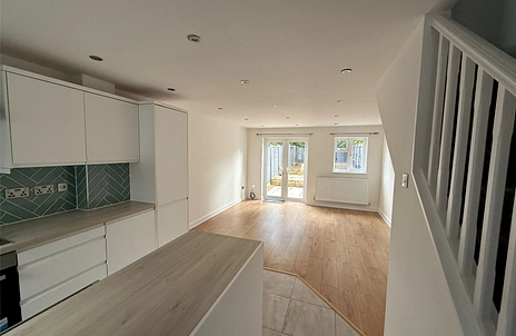 2 bedroom house to rent - Coombe Pine, Bracknell, RG12 - Property View 3