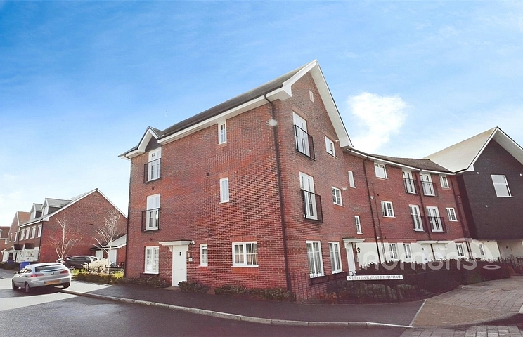 2 bedroom apartment to rent - Shearwater Drive, Bracknell, RG12