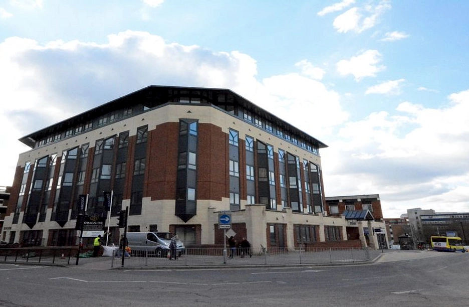 2 bedroom apartment to rent - Ringside, High Street, Bracknell, RG12 - Property View 1