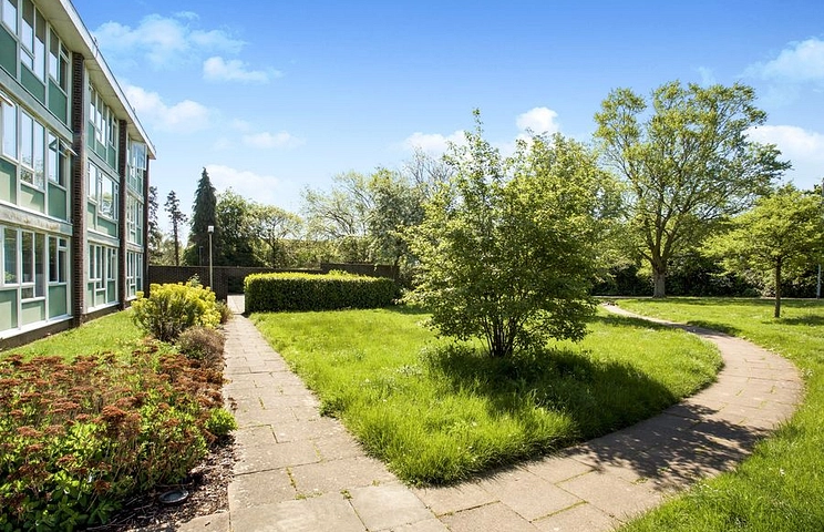 1 bedroom apartment to rent - Bryony House, Jocks Lane, Bracknell, RG42