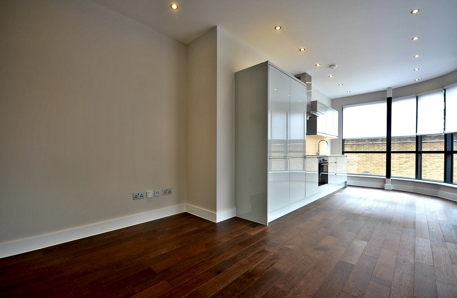 2 bedroom apartment to rent - The Braccans, London Road, Bracknell, RG12 - Property View 1