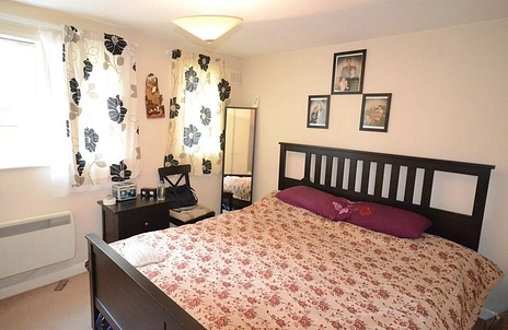 2 bedroom apartment to rent - Frogmore Close, Cippenham, SL1 - Property View 3