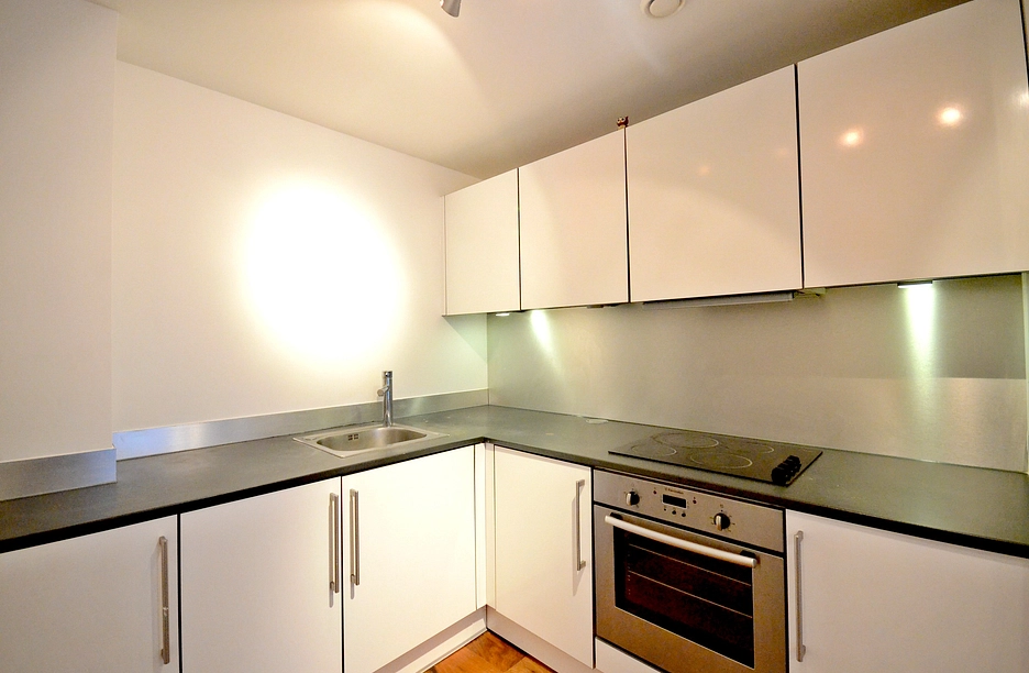 2 bedroom apartment to rent - Mosaic Apartments, Slough, Berkshire, SL1 - Property View 1