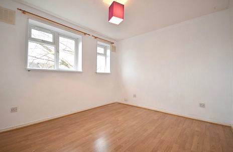 2 bedroom apartment to rent - Boveney Close, Cippenham, Slough, SL1 - Property View 2