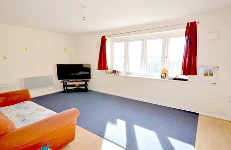 2 bedroom apartment to rent - Centrika, Bath Road, Slough, SL1 - Property View 2