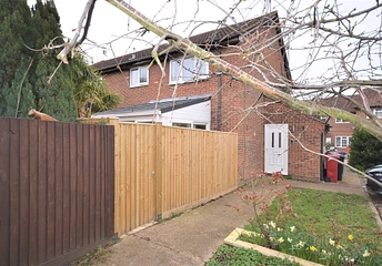 1 bedroom house to rent - Avebury, Cippenham, Slough, SL1 - Property View 1