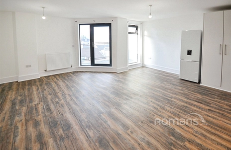 studio to rent - Blake House, Bishops Road, Slough, SL1 - Property View 3