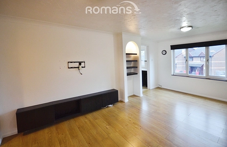 2 bedroom apartment to rent - Littlebrook Avenue, Slough, SL2 - Property View 2