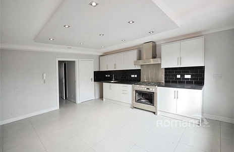 2 bedroom apartment to rent - The Broadway, Farnham Common, Slough, Buckinghamshire, SL2 - Property View 3